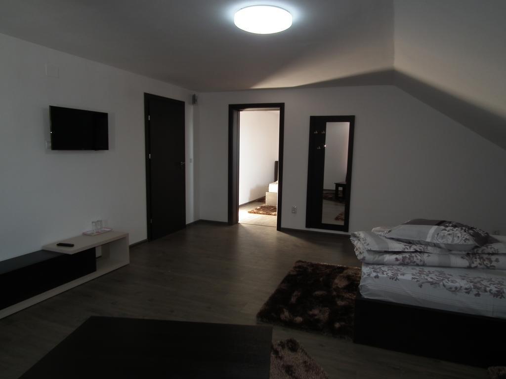 Burghaus Bran Hotel Törcsvár Kültér fotó