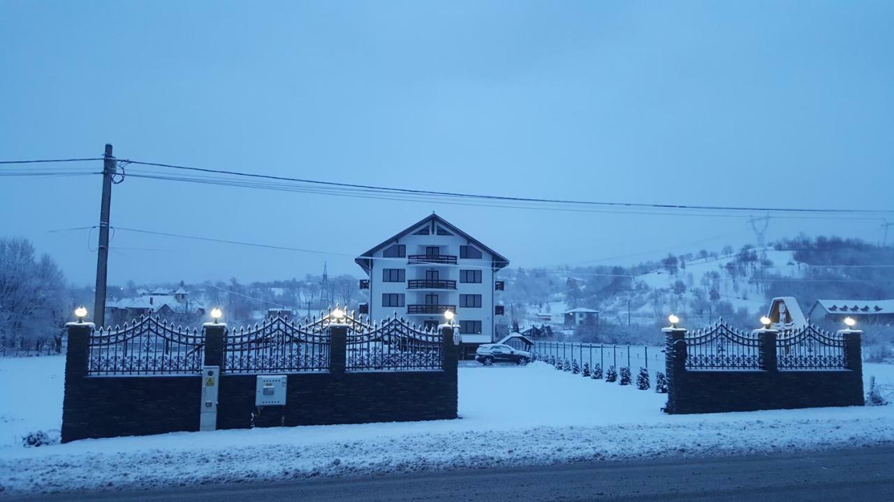 Burghaus Bran Hotel Törcsvár Kültér fotó